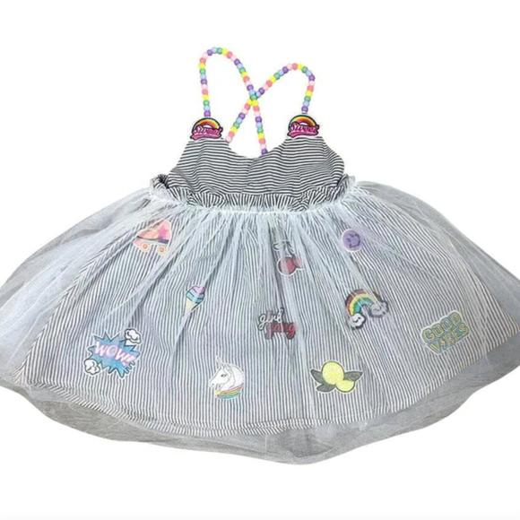 NEW LOLA + THE BOYS candy lover patch dress in grey and white - Picture 2 of 4